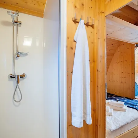 Hausboot Stoertebeker *